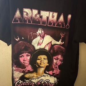 NWT ARTHEA FRANKLIN LICENSED GRAPHIC TEE BLACK/PINK MEDUIM